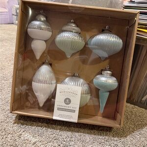 Wondershop Silver, White, and Blue Ornament Set
